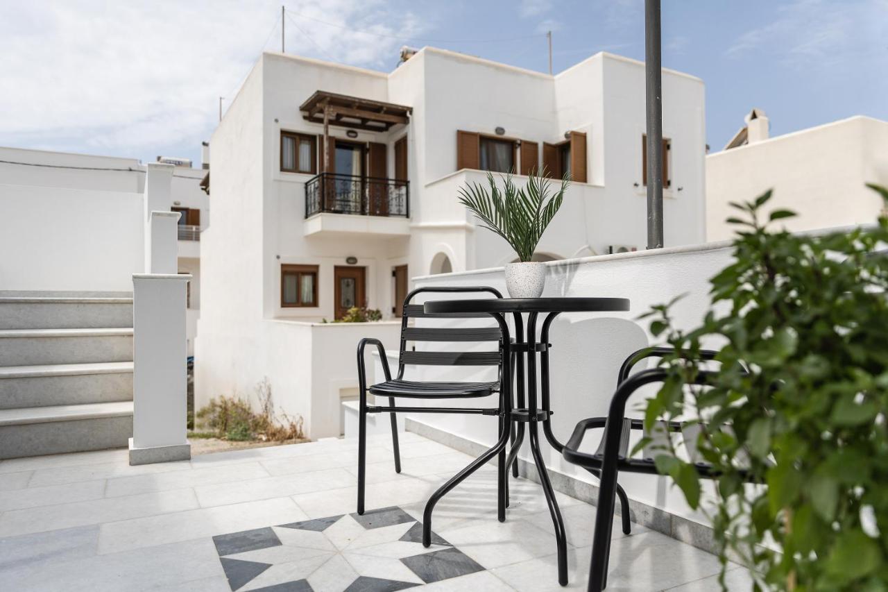 George'S Apartments Naxos City Eksteriør billede